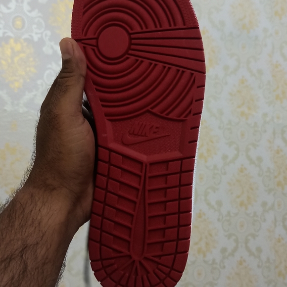 Air Jordan 1 Mid 'Johnny Kilroyy' New with Box.Unused 100 percent OG. - Picture 8 of 14